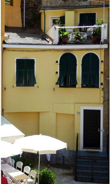 Cegi's Apartment *