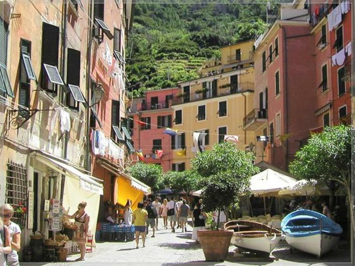 Cegi's Apartment Vernazza