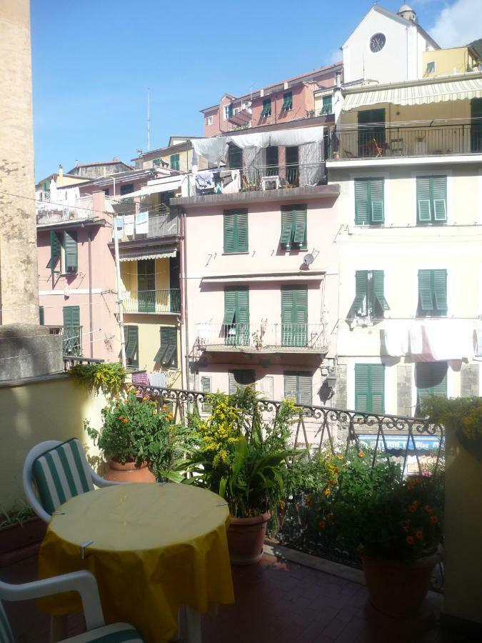 Cegi's Apartment *